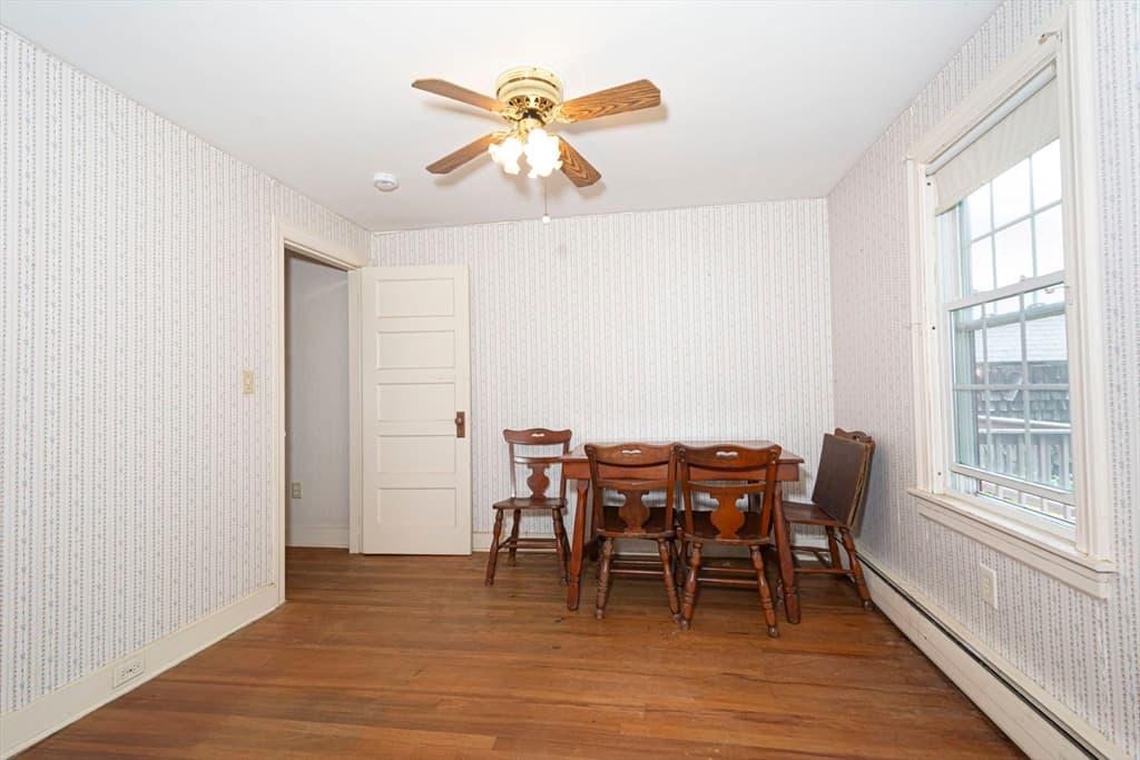 Single Family Residence at 12 Fairground Rd, Sturbridge MA 01566, Sturbridge, photo 14 of 20