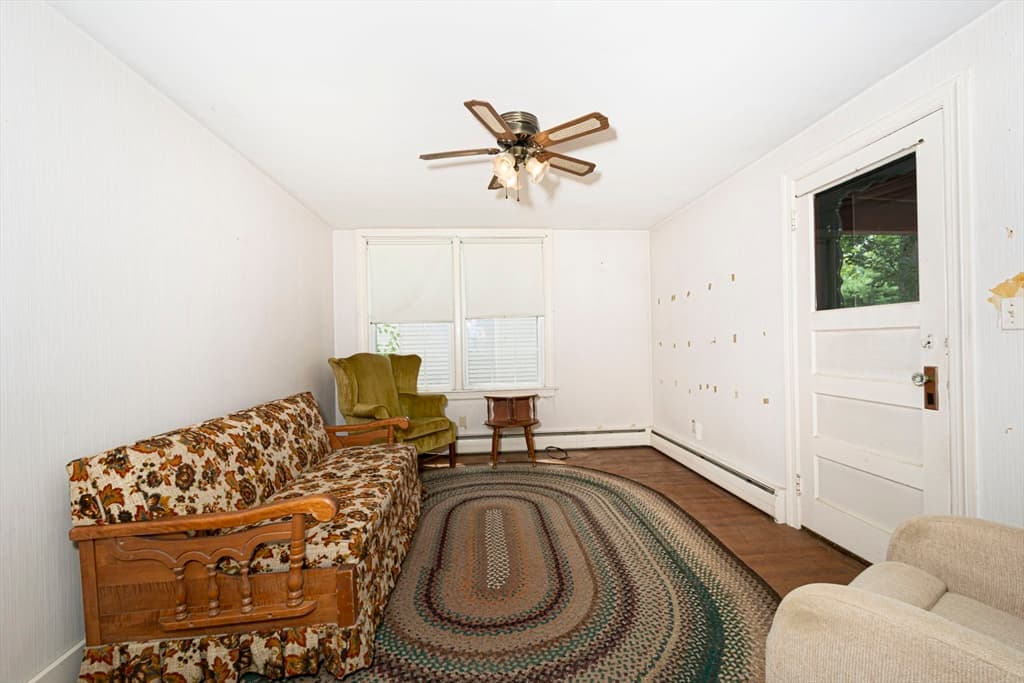 Single Family Residence at 12 Fairground Rd, Sturbridge MA 01566, Sturbridge, photo 11 of 20