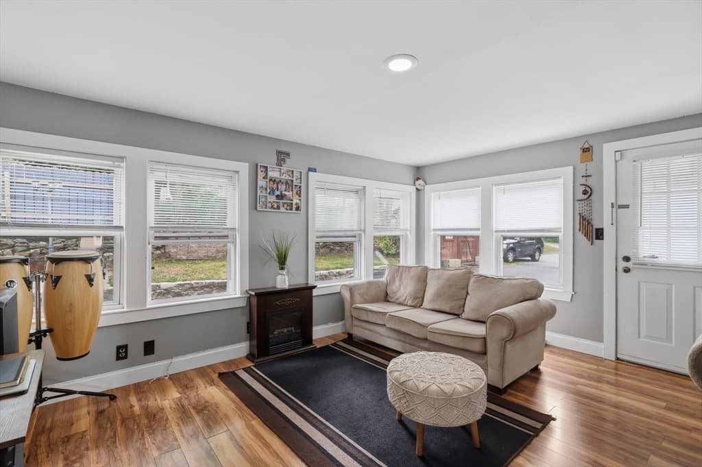 4 Harrison Avenue, Fitchburg MA 01420 photo 14