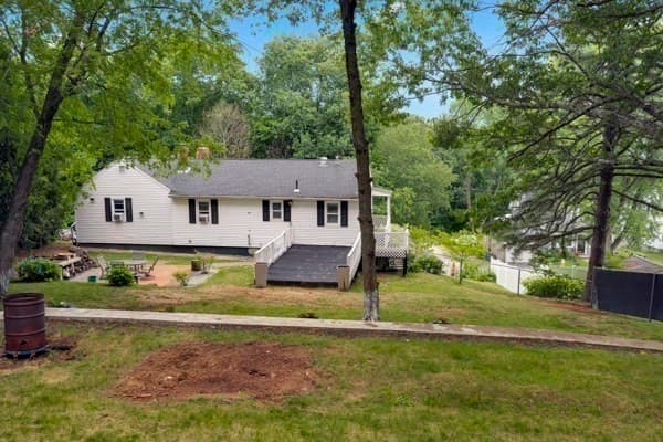21 N Steele St, Worcester MA 01607 photo 26