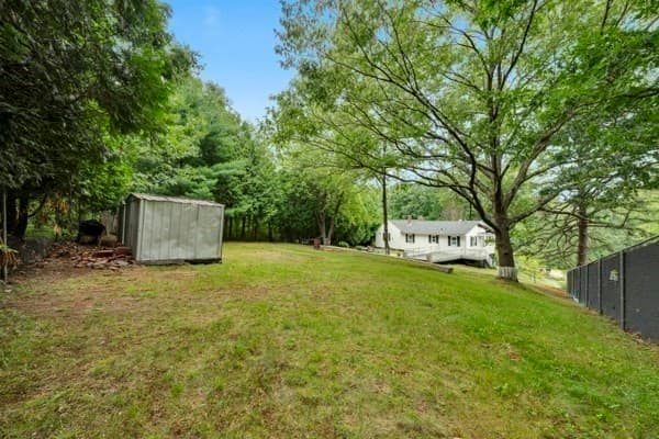 21 N Steele St, Worcester MA 01607 photo 30