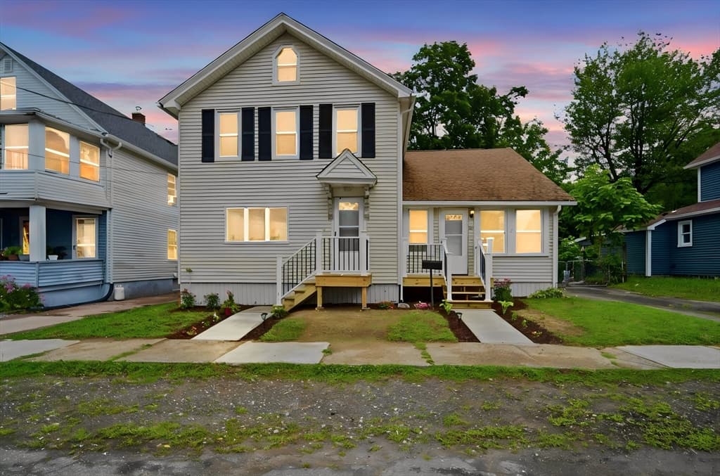 55 Fuller St, Chicopee MA 01020 photo 2