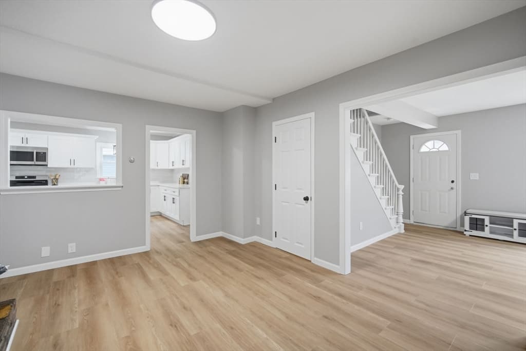 55 Fuller St, Chicopee MA 01020 photo 16