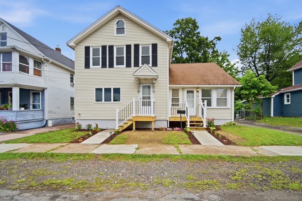 55 Fuller St, Chicopee MA 01020