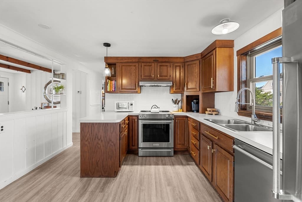6 Fourth Street, Newbury MA 01951 photo 9