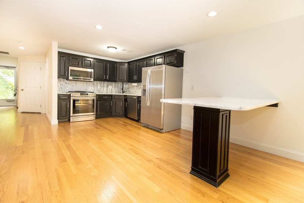 55 Crystal Brook Way # A, Marlborough MA 01752 photo 9