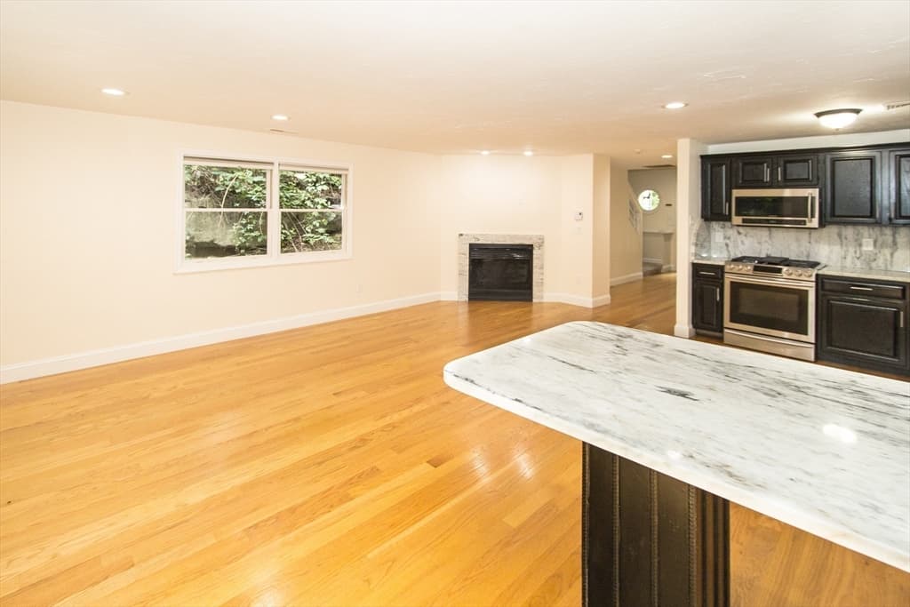 55 Crystal Brook Way # A, Marlborough MA 01752 photo 10