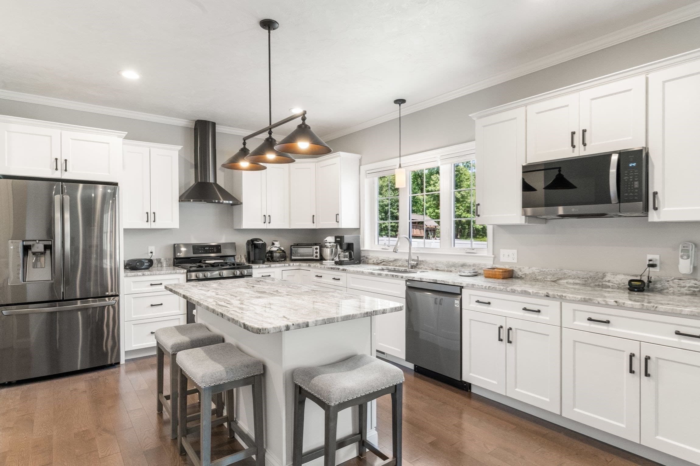 Single Family Residence at 4 Meadow Lane, Blackstone MA 01504, Blackstone, photo 3 of 23