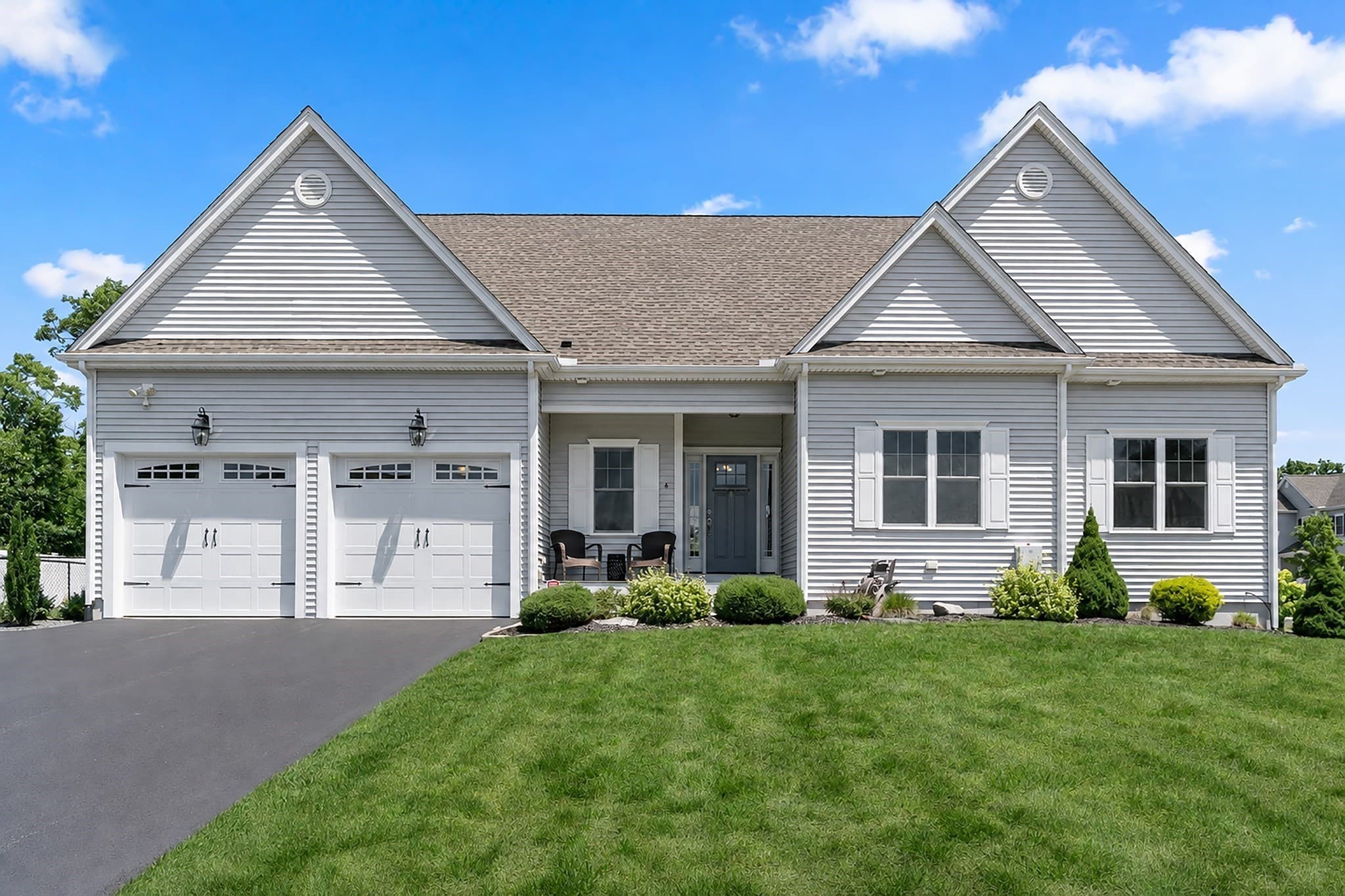 4 Meadow Lane, Blackstone MA 01504