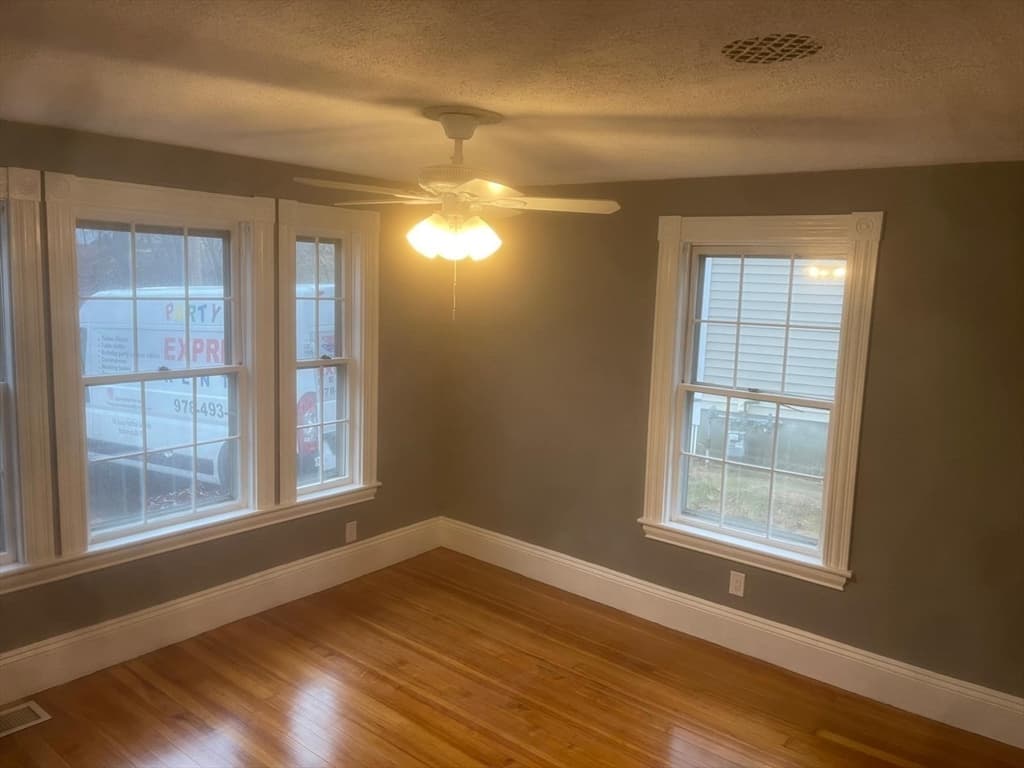 44 Lincoln St, Hudson MA 01749 photo 12