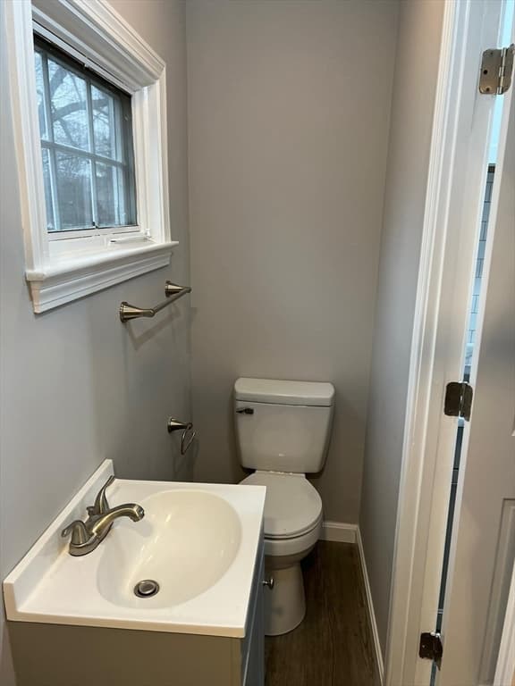 44 Lincoln St, Hudson MA 01749 photo 8