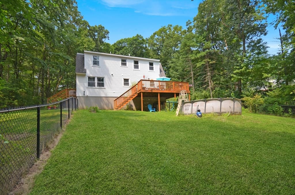 57 Quaker St, Northbridge MA 01534 photo 29