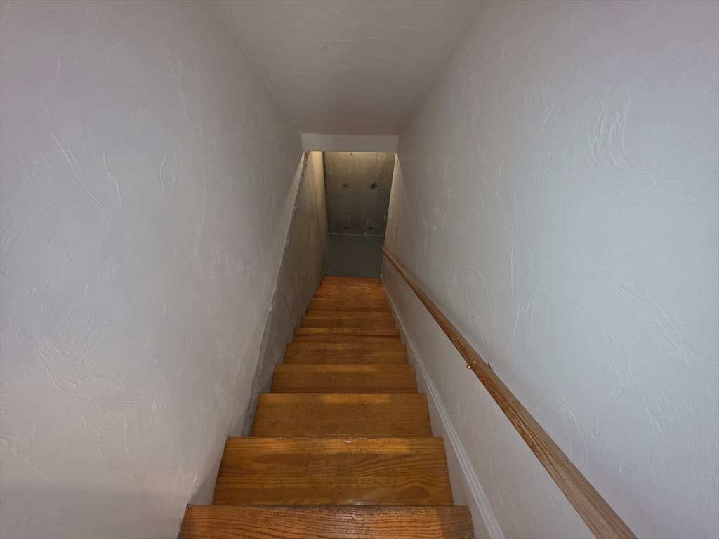 958 Warren Ave # 7, Brockton MA 02301 photo 23