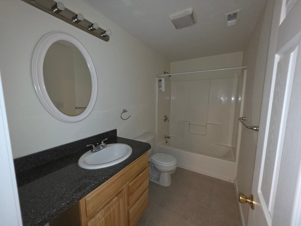 958 Warren Ave # 7, Brockton MA 02301 photo 13