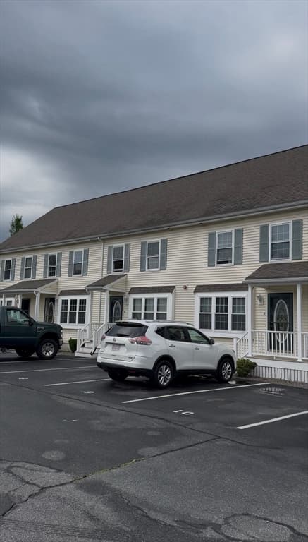 958 Warren Ave # 7, Brockton MA 02301 photo 3