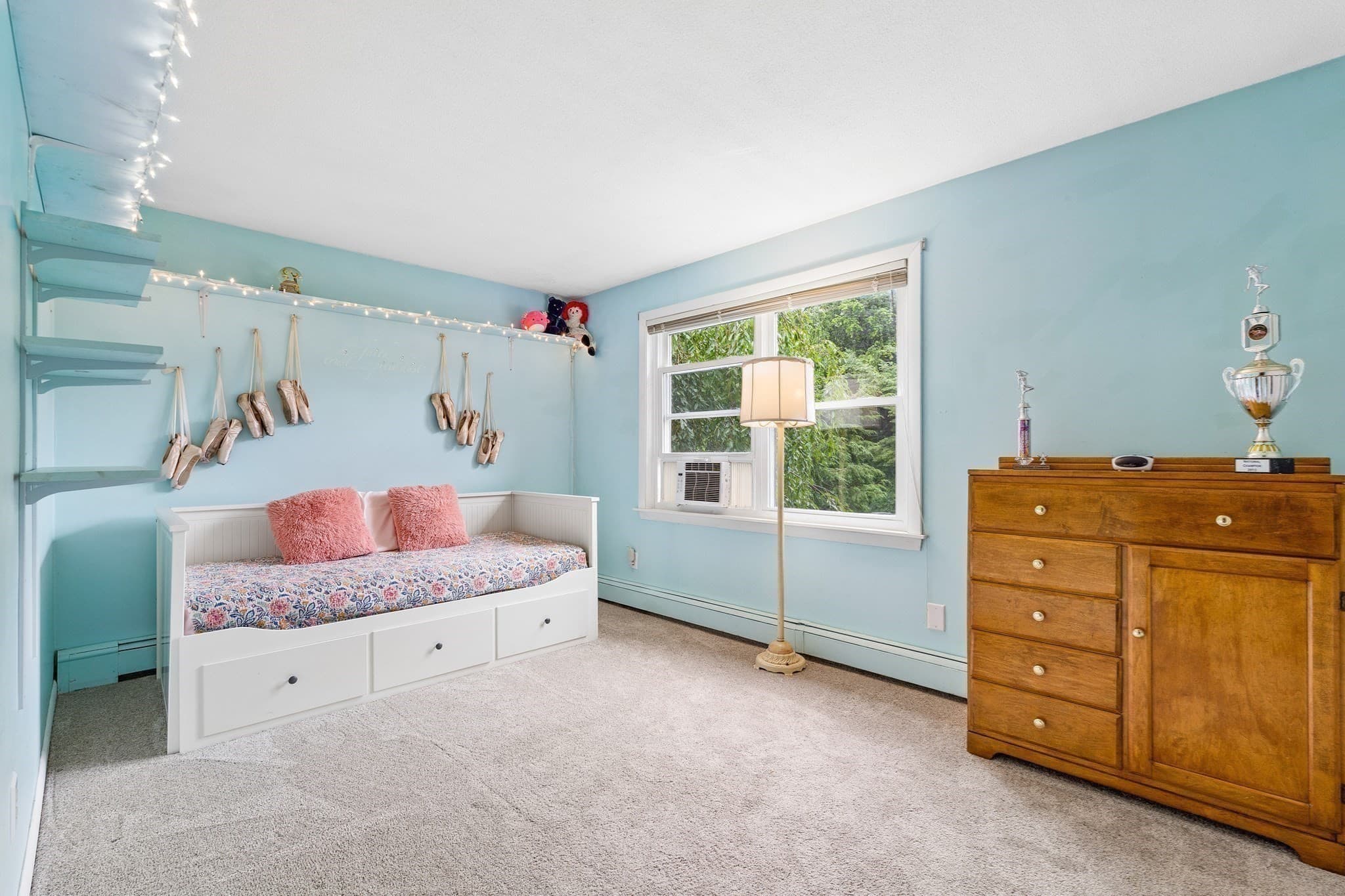 Single Family Residence at 10 Lowell Dr, Stow MA 01775, Stow, photo 13 of 38