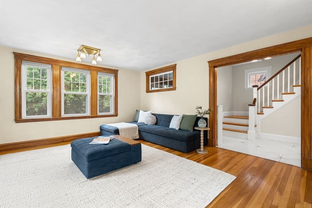 567 Winthrop St, Medford MA 02155 photo 7