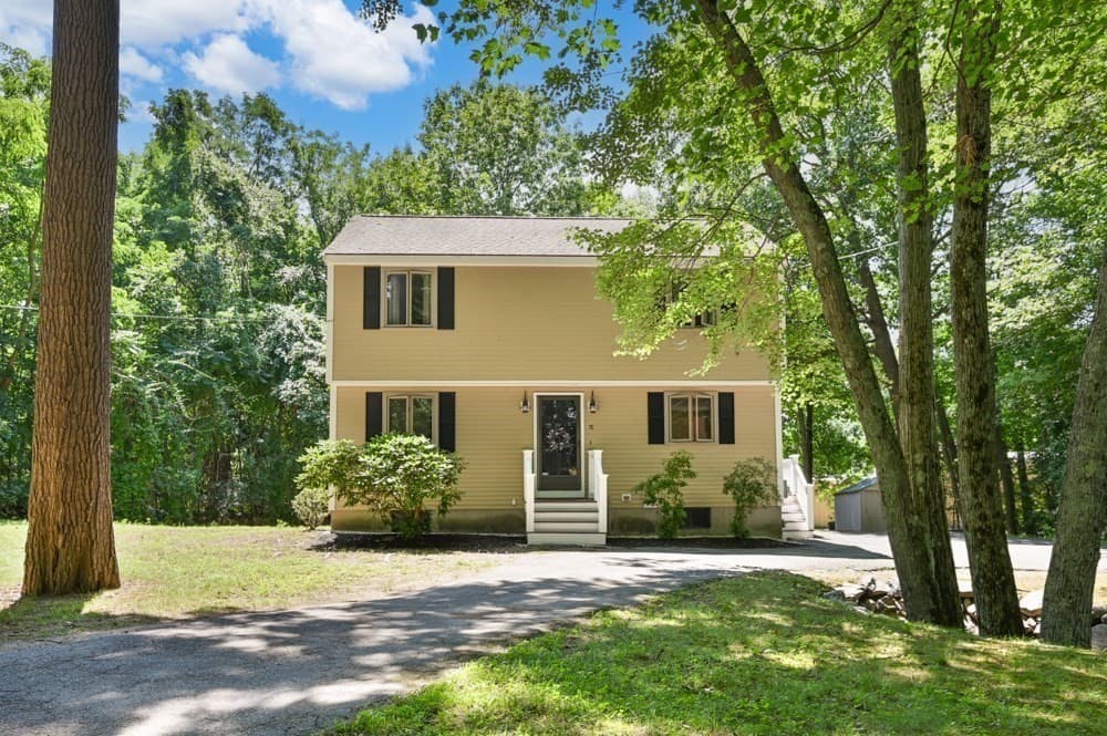 11 Elginwood Rd., Peabody MA 01960 photo 2