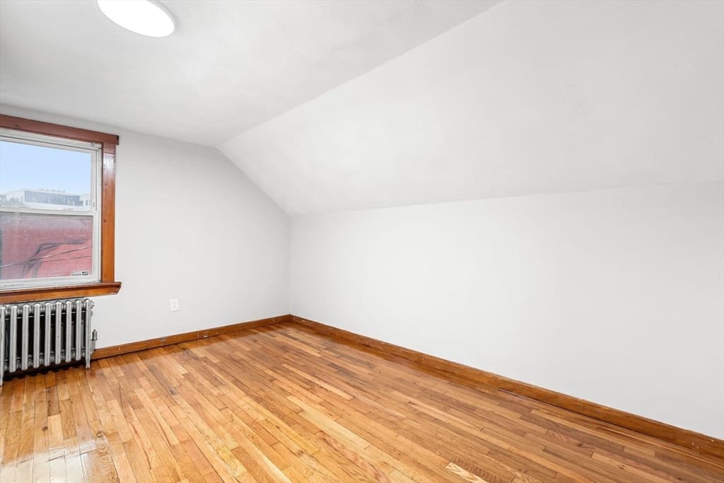 13 Oxford St, Lynn MA 01902 photo 24