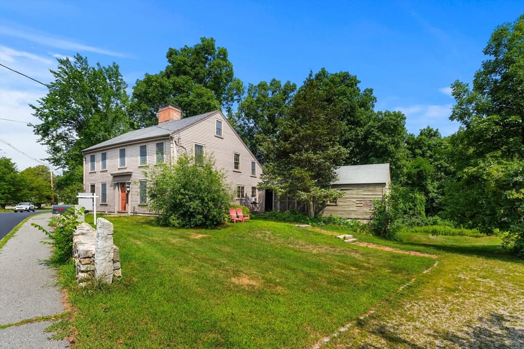 17 Elm St, North Reading MA 01864 photo 4