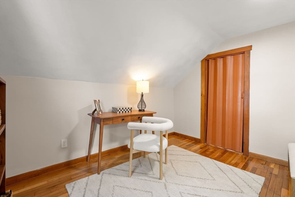 13 Oxford St, Lynn MA 01902 photo 20