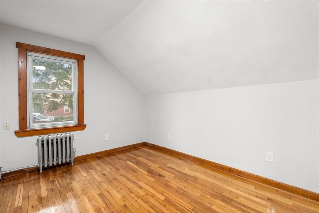 13 Oxford St, Lynn MA 01902 photo 24