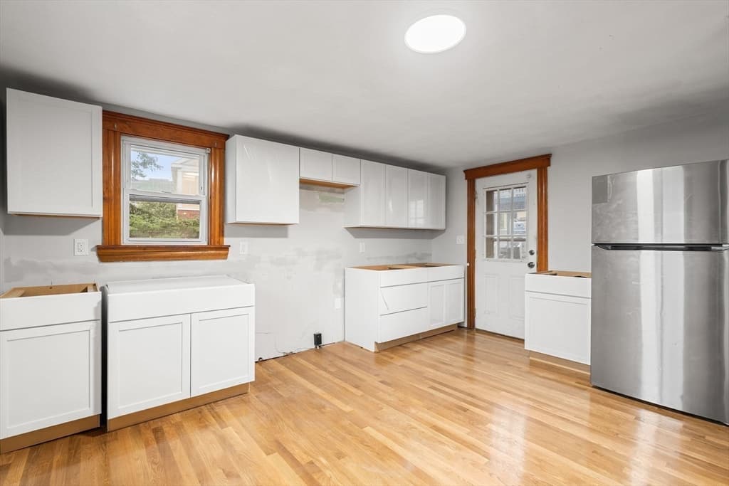 13 Oxford St, Lynn MA 01902 photo 15
