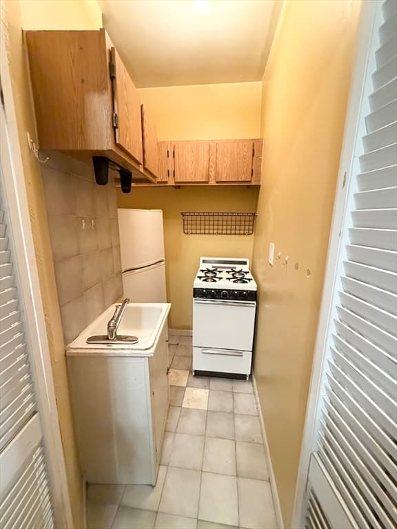 70 Revere Street # 1, Boston MA 02114 photo 12