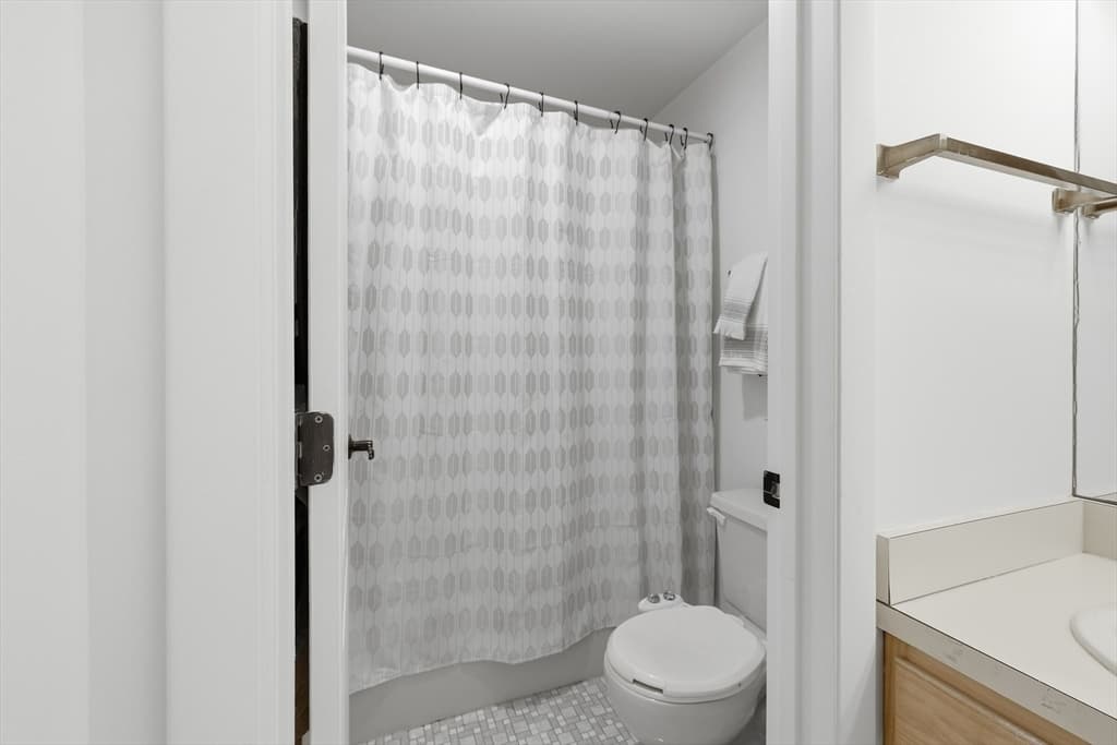 160 Burkhall St # 308, Weymouth MA 02190 photo 13