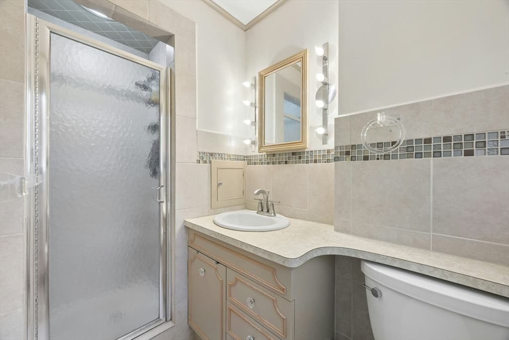 19 Hickory Drive, Worcester MA 01609 photo 17