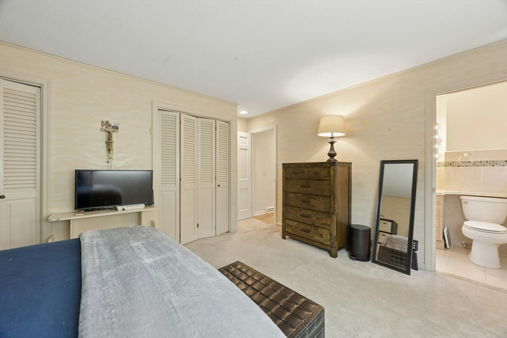 19 Hickory Drive, Worcester MA 01609 photo 16