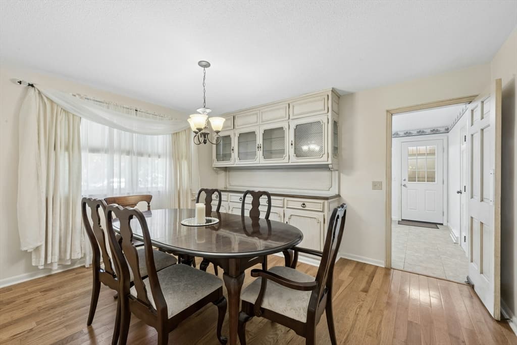 19 Hickory Drive, Worcester MA 01609 photo 7