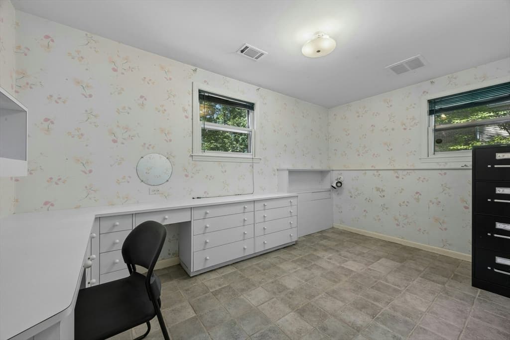 19 Hickory Drive, Worcester MA 01609 photo 32