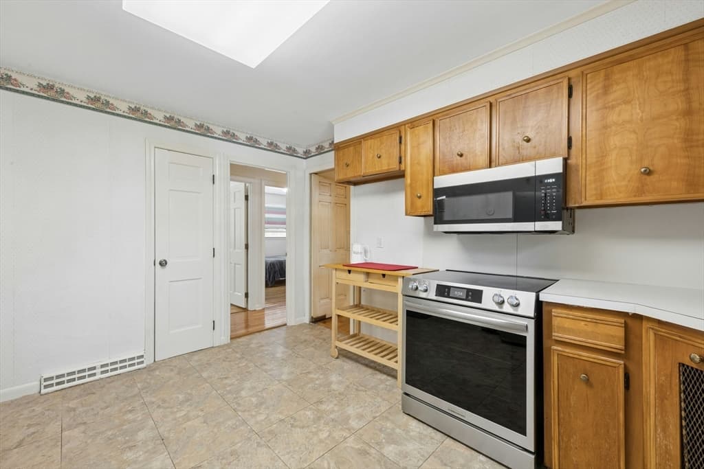 19 Hickory Drive, Worcester MA 01609 photo 11