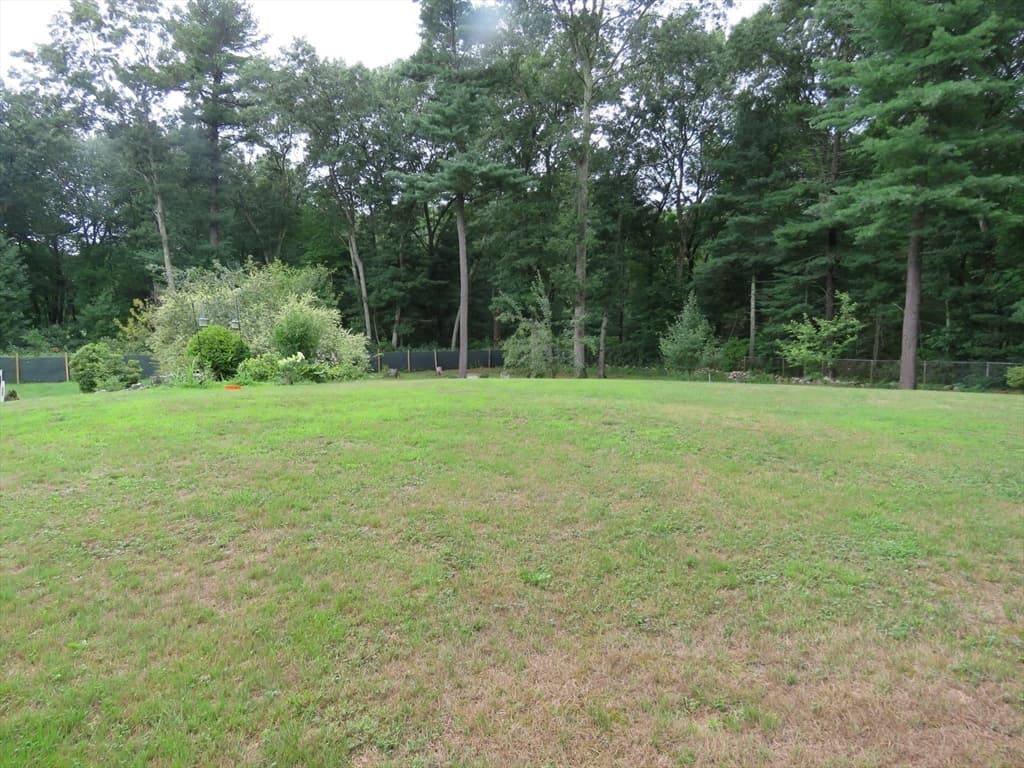 89 N High Street, Foxboro MA 02035 photo 31