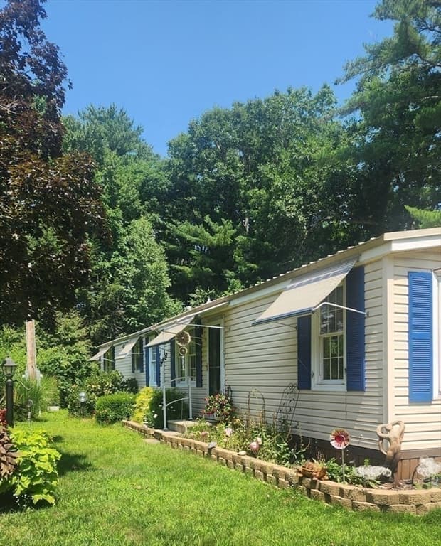 281 Chauncey Walker St Avenue A # 26, Belchertown MA 01007 photo 11