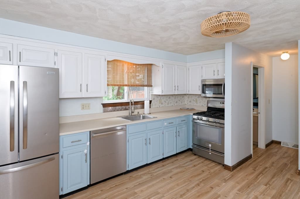 41 West St # 41, Milford MA 01757 photo 6