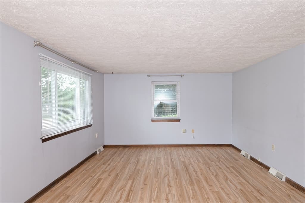 41 West St # 41, Milford MA 01757 photo 3