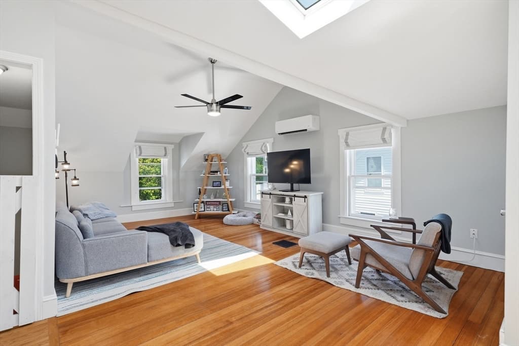 16 Billows Street # B, Winthrop MA 02152