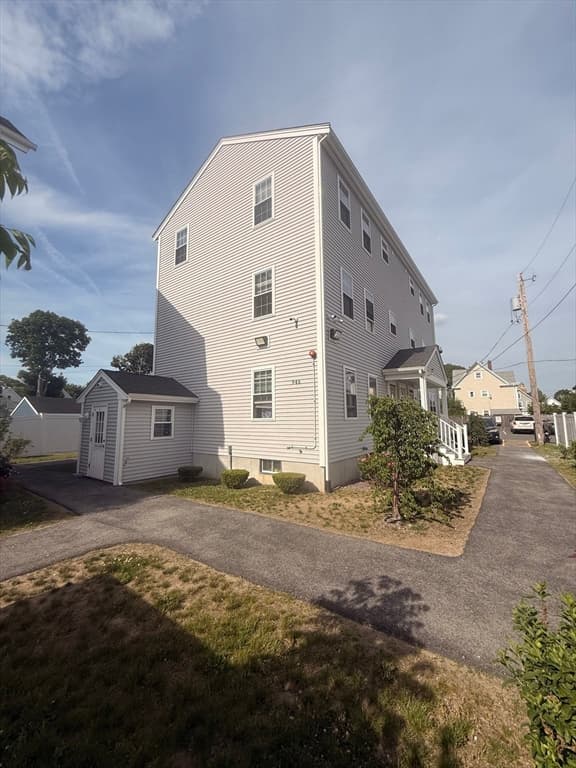 944 Warren # F, Brockton MA 02301 photo 2