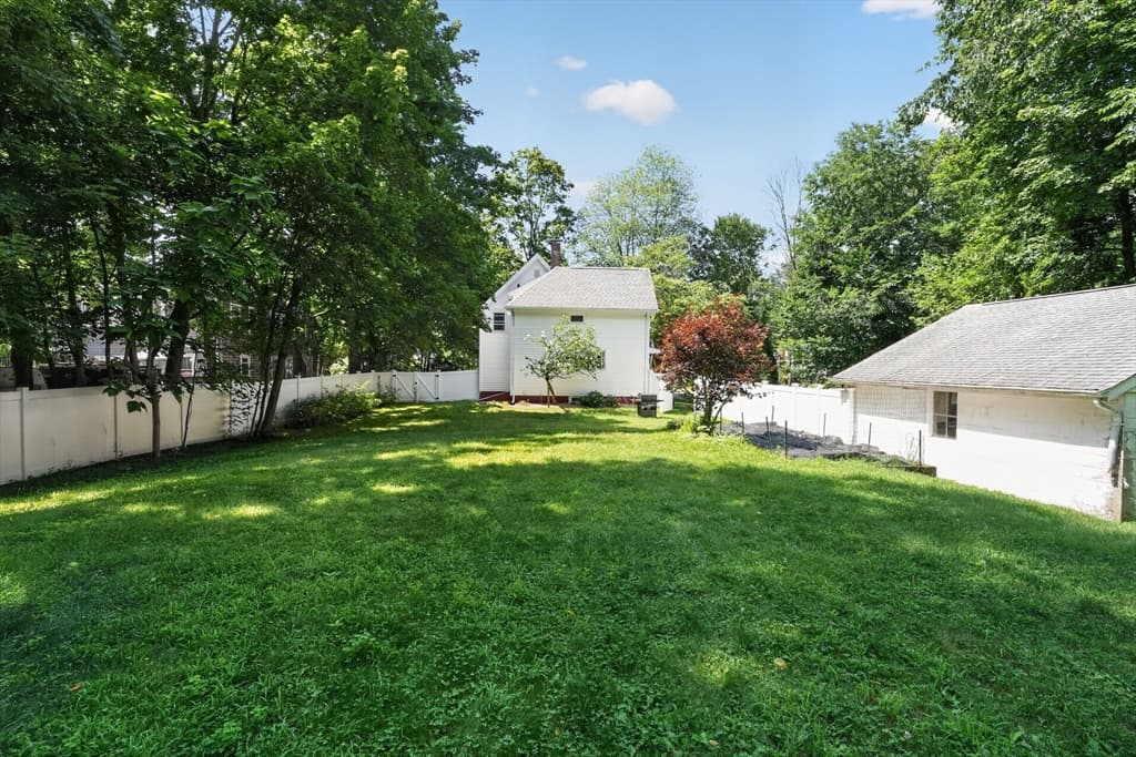 207 N Central St, East Bridgewater MA 02333 photo 11