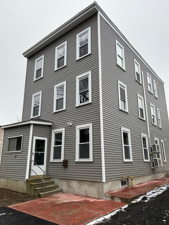 27 North St, Worcester MA 01605 photo 16