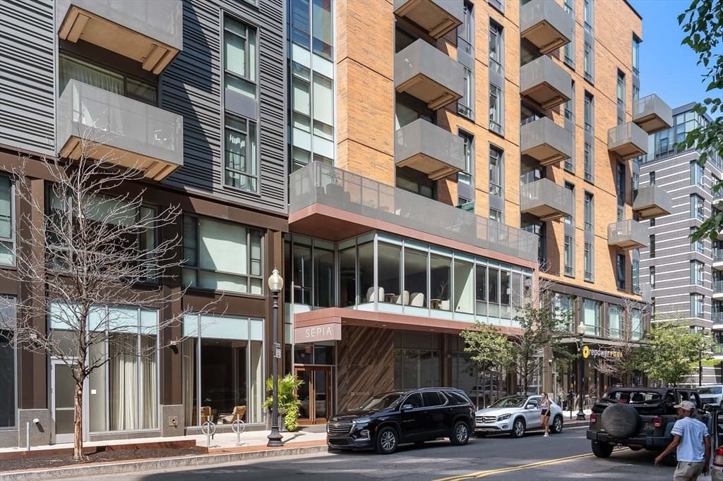 32 Traveler St # 413, Boston MA 02118 photo 17
