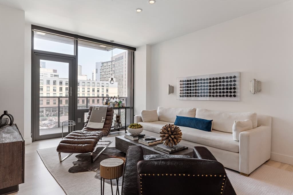 32 Traveler St # 413, Boston MA 02118 photo 5