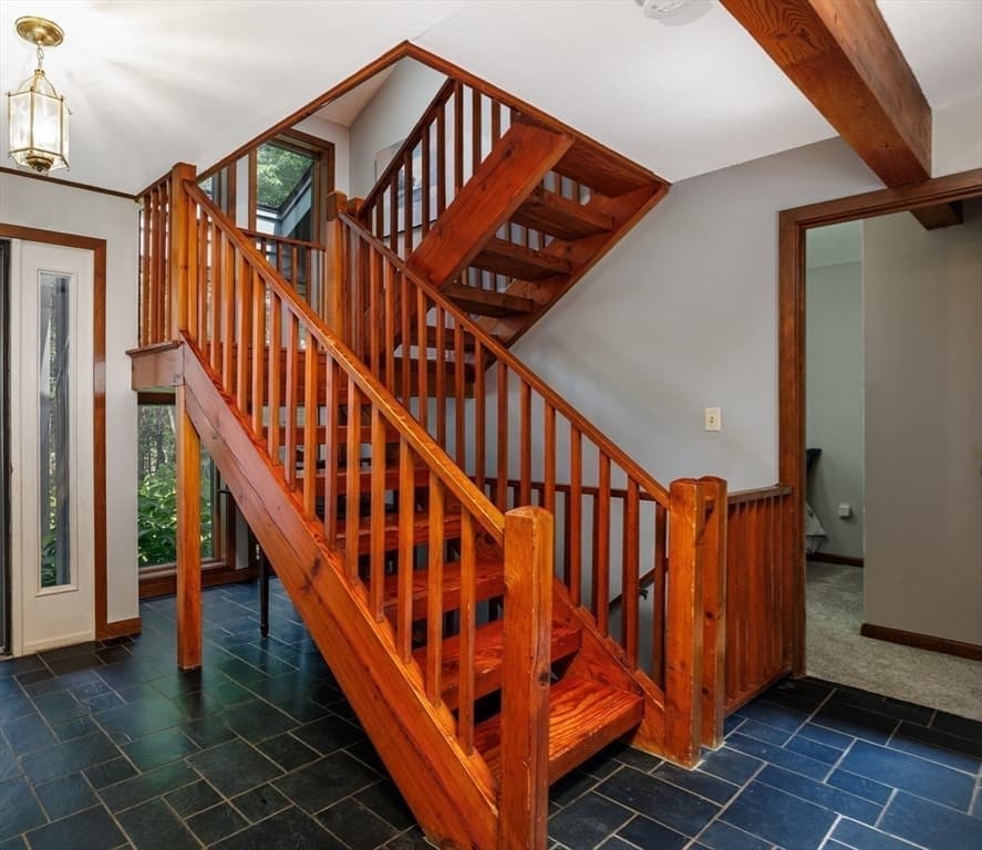 288 Granite St, Leominster MA 01453 photo 17