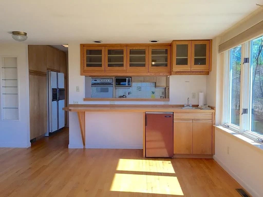 Single Family Residence at 61 Arnold Rd, Pelham MA 01002, photo 11 of 40