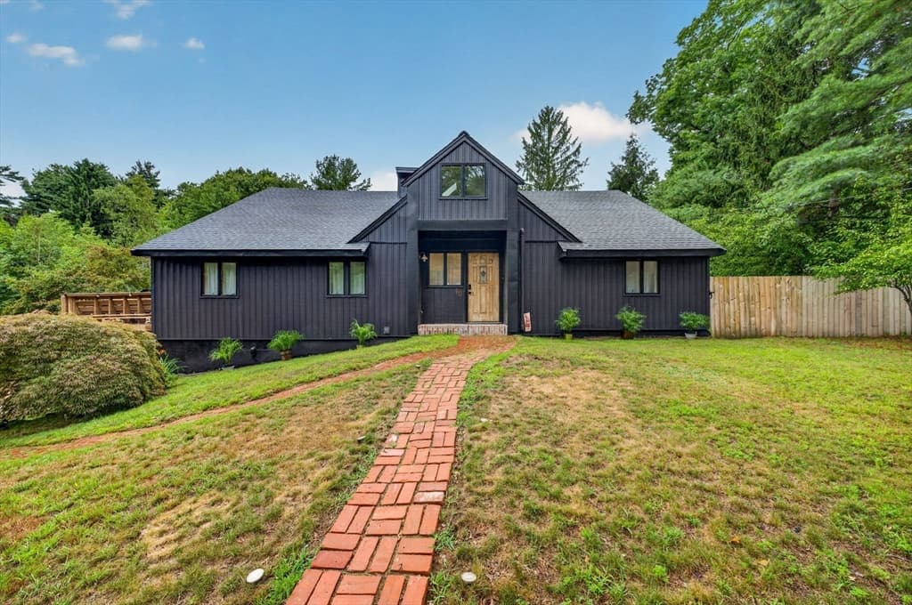 63 S Grove St, Foxboro MA 02035 photo 20