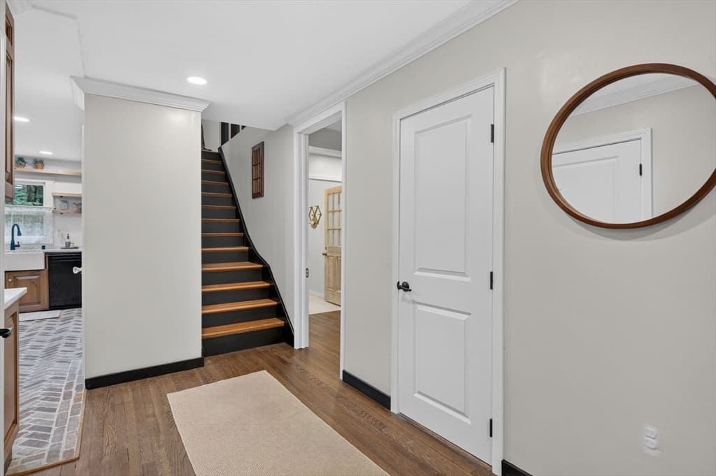 63 S Grove St, Foxboro MA 02035 photo 9