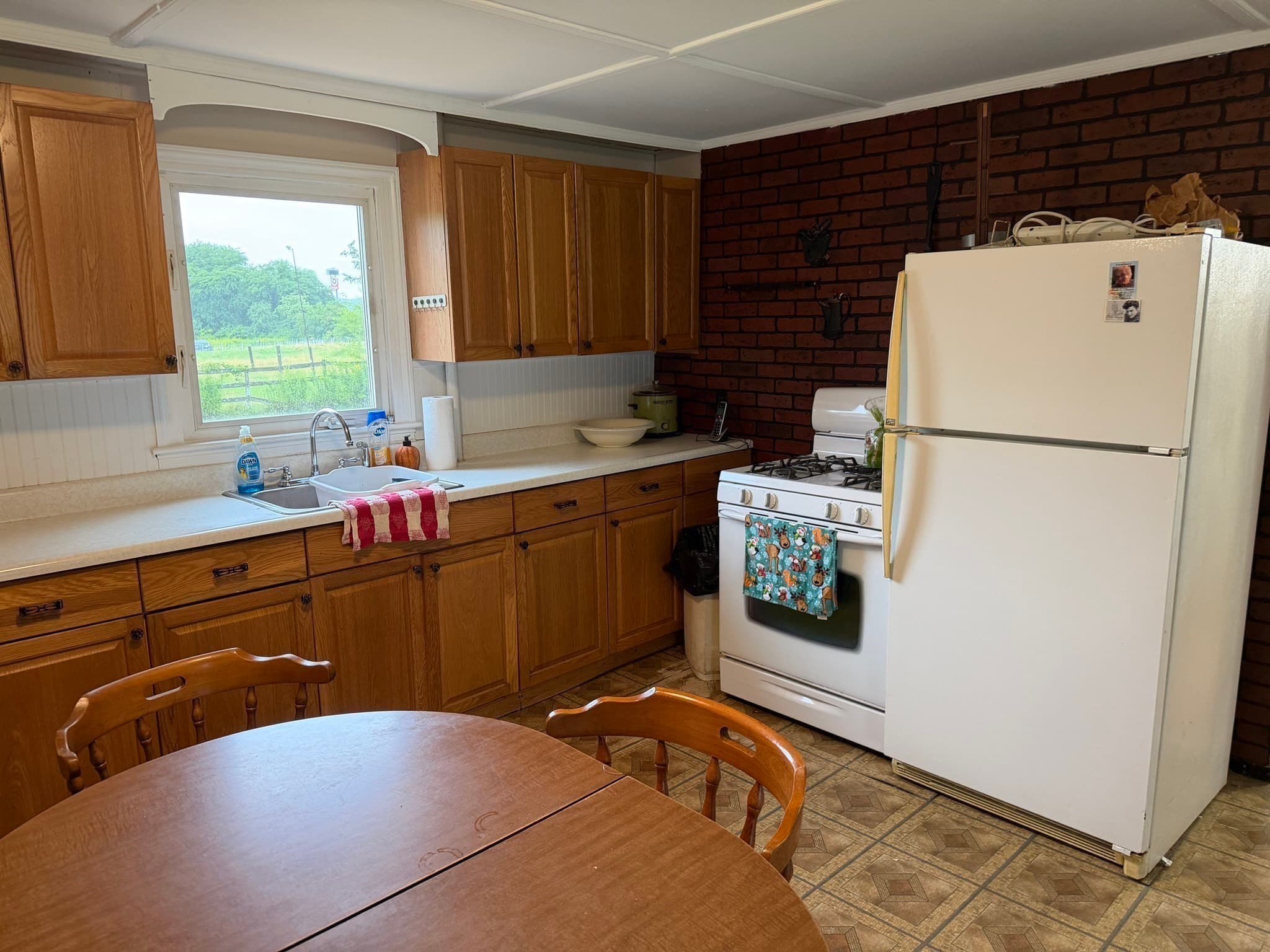 Single Family Residence at 164 North Broadway, Haverhill MA 01832, photo 5 of 27