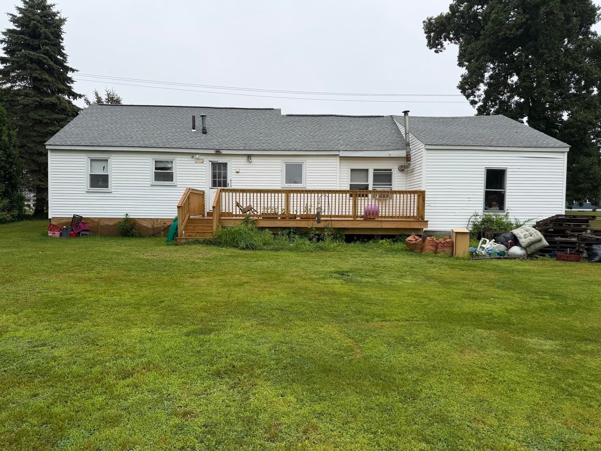 Single Family Residence at 164 North Broadway, Haverhill MA 01832, photo 15 of 27
